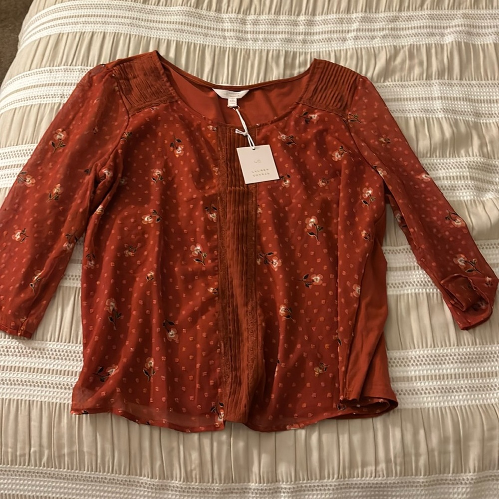 Lauren Conrad Floral Top - size XXL